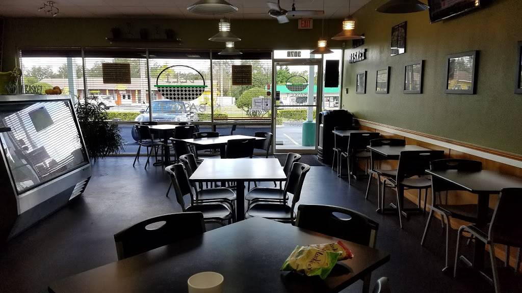Deli Basket | restaurant | 3078 Cypress Gardens Rd, Winter Haven, FL 33884, USA | 8633259800 OR +1 863-325-9800