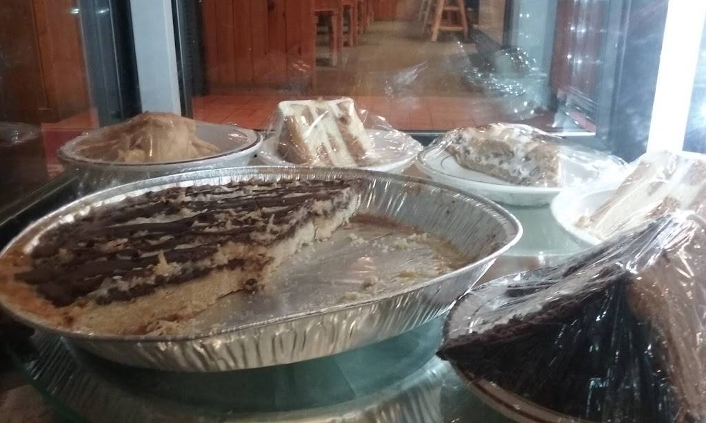 Thee Log Cabin Restaurant | restaurant | 11141 US-422, Elderton, PA 15736, USA | 7243543003 OR +1 724-354-3003