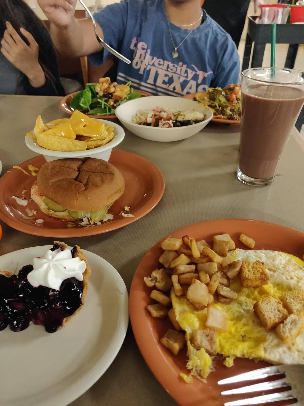 Jester Second Floor Dining | restaurant | 201 E 21st St, Austin, TX 78705, USA | 5124713557 OR +1 512-471-3557