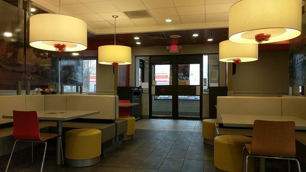 McDonalds | cafe | 3840 E Wilder Rd, Bay City, MI 48706, USA | 9896842851 OR +1 989-684-2851