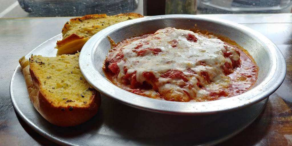 Famularis Pizzeria | restaurant | 2408 Ashley River Rd, Charleston, SC 29414, USA | 8435710555 OR +1 843-571-0555