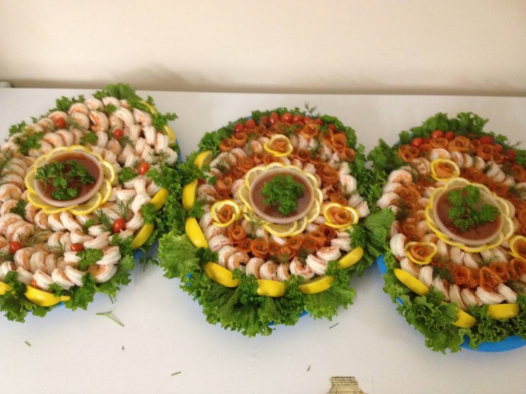 Yonge Seafood Gourmet | restaurant | 2044 Yonge St, Toronto, ON M4S 1Z9, Canada | 4165467277 OR +1 416-546-7277