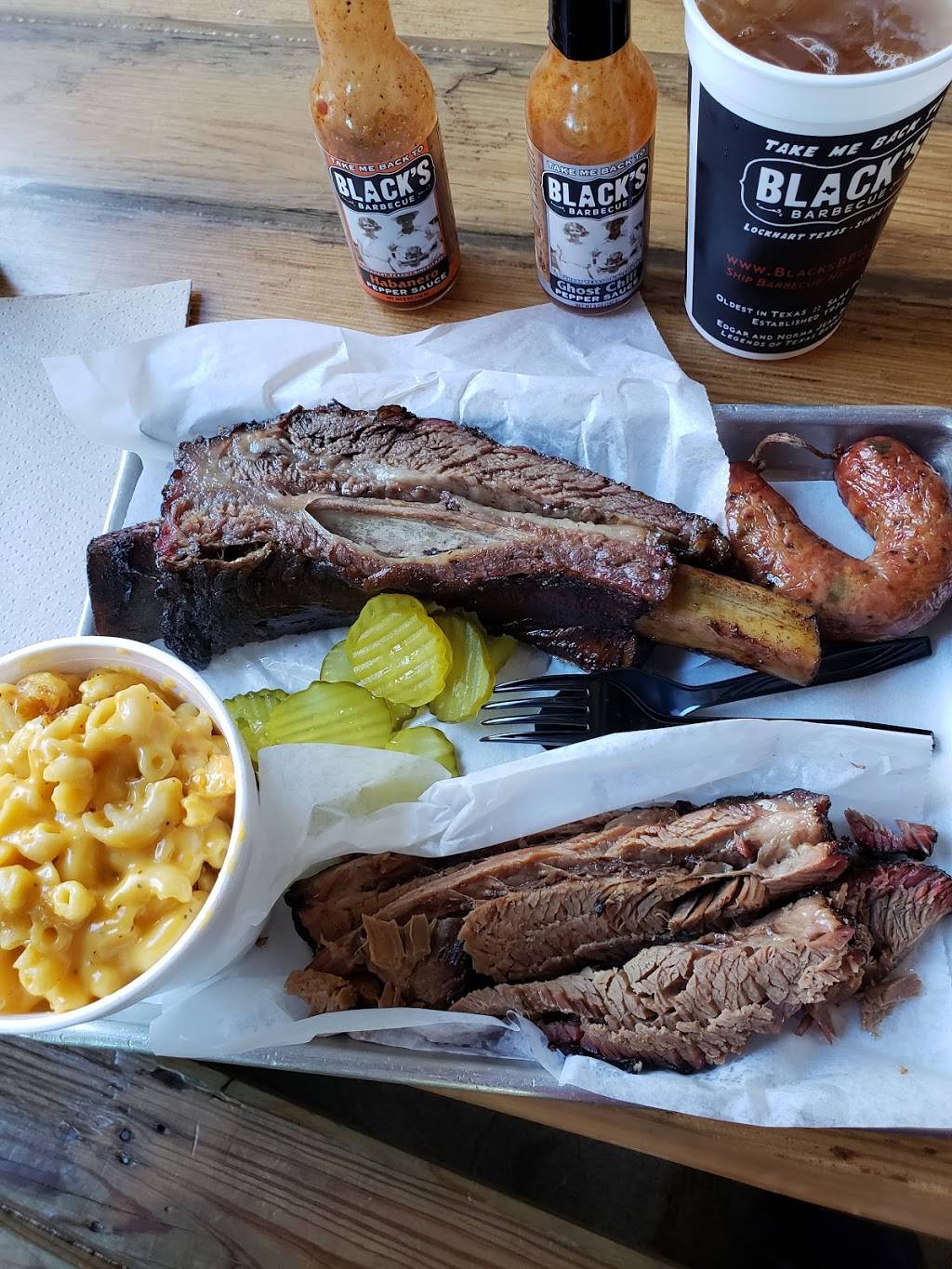 Blacks Barbecue Austin | restaurant | 3110 Guadalupe St, Austin, TX 78705, USA | 5125240801 OR +1 512-524-0801