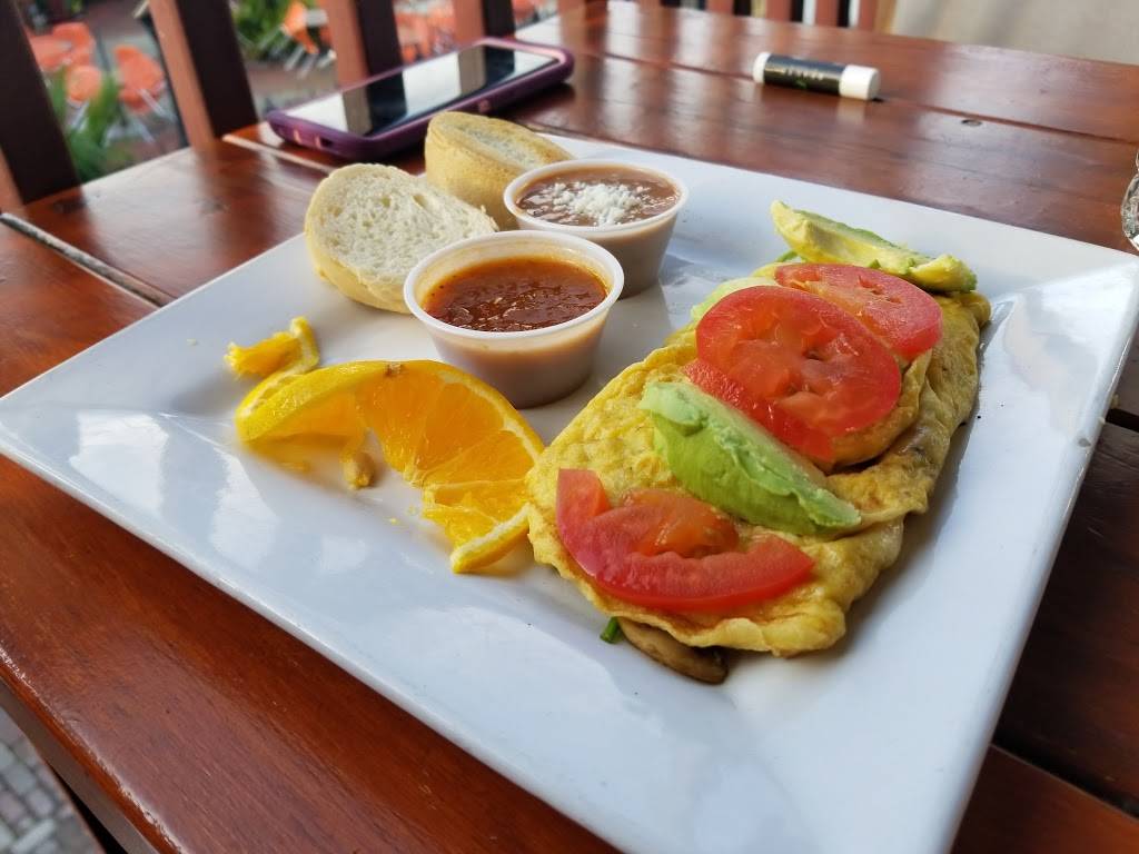 Casa Maya | restaurant | 22 Hypolita St, St. Augustine, FL 32084, USA | 9048230787 OR +1 904-823-0787