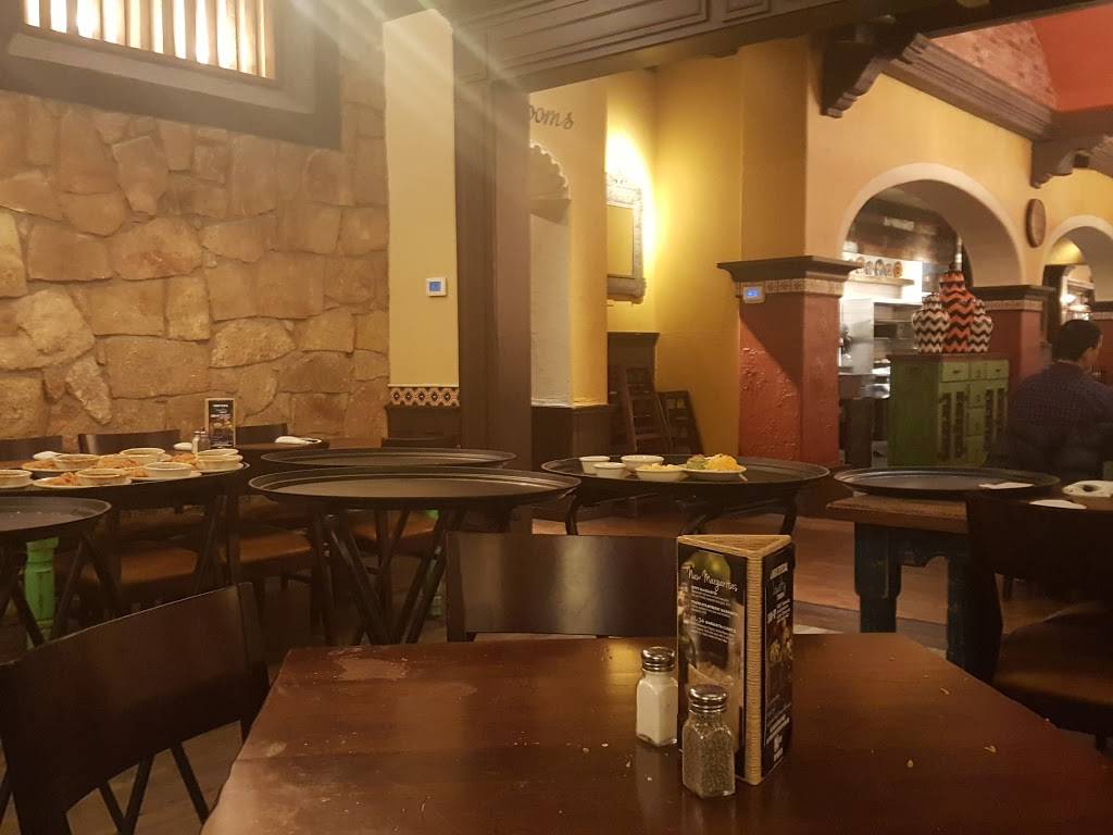 Uncle Julios Mexican From Scratch | restaurant | 855 W North Ave, Chicago, IL 60642, USA | 3122664222 OR +1 312-266-4222