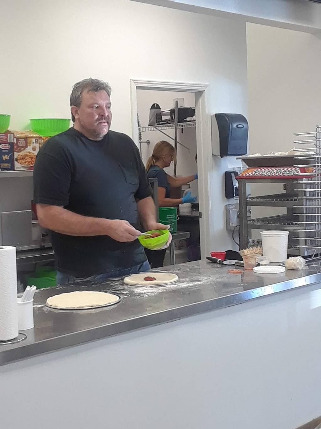 The kitty store & bakery | bakery | 1332 w23rd st, Independence, MO 64050, USA | 8167854189 OR +1 816-785-4189