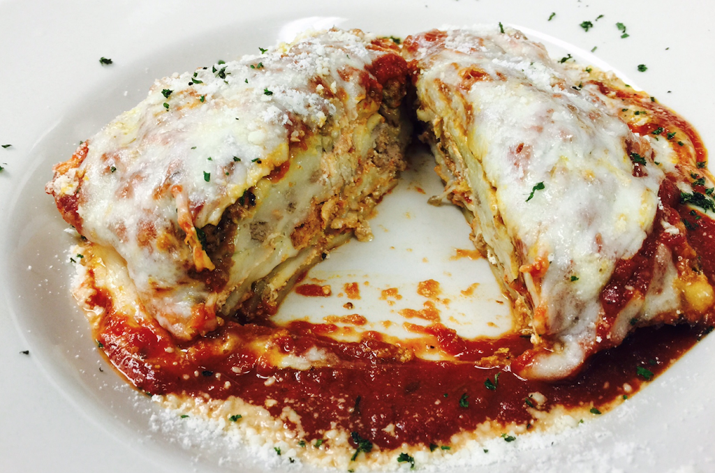 Montys Restaurant & Pizzeria | restaurant | 2515 Tamiami Trail, Punta Gorda, FL 33950, USA | 9416370008 OR +1 941-637-0008