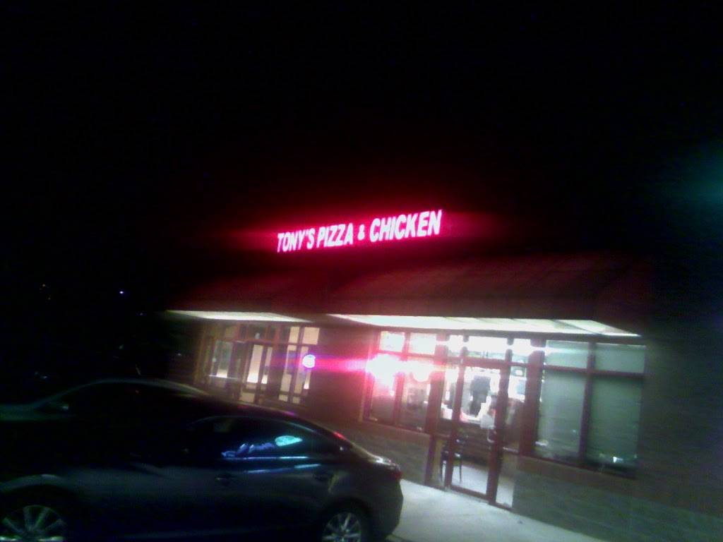 Tonys Pizza & Chicken | restaurant | 34 Smallwood Village Center, Waldorf, MD 20602, USA | 2402223328 OR +1 240-222-3328