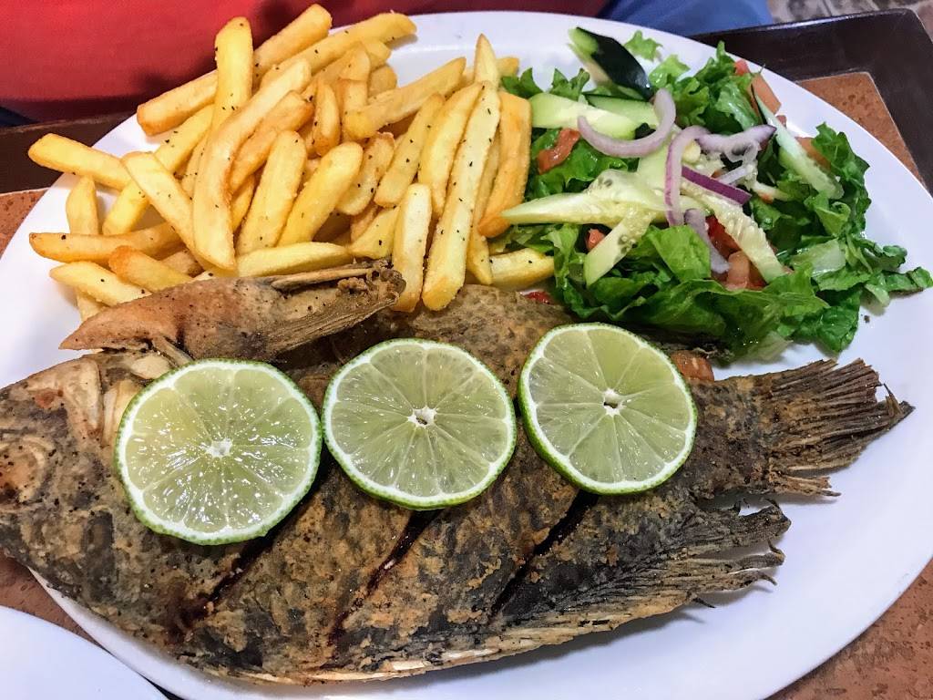 Mariscos Del Puerto | restaurant | 10430 Culebra Rd, San Antonio, TX 78251, USA | 2106379404 OR +1 210-637-9404