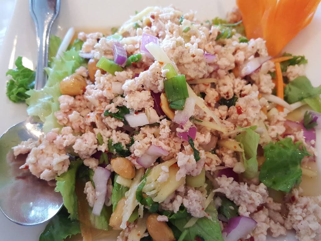 Thai Basil | restaurant | 14511 Lee Jackson Memorial Hwy, Chantilly, VA 20151, USA | 7036318277 OR +1 703-631-8277