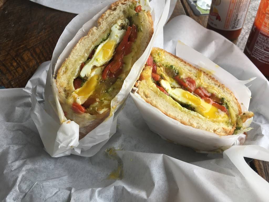 Chomp N Swig | restaurant | 5203 Geary Blvd, San Francisco, CA 94118, USA | 6282802463 OR +1 628-280-2463