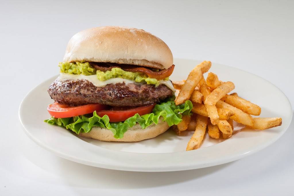 Oggis Sports | Brewhouse | Pizza | restaurant | 6681 W Beardsley Rd, Glendale, AZ 85308, USA | 6235668080 OR +1 623-566-8080