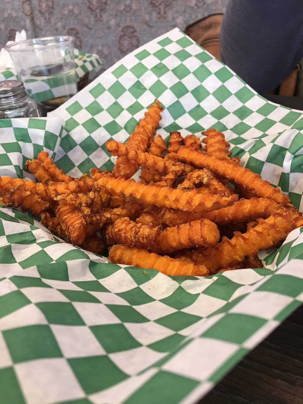 Lil Lotus | restaurant | 2223 Highland Dr E5, Salt Lake City, UT 84106, USA | 8019060637 OR +1 801-906-0637