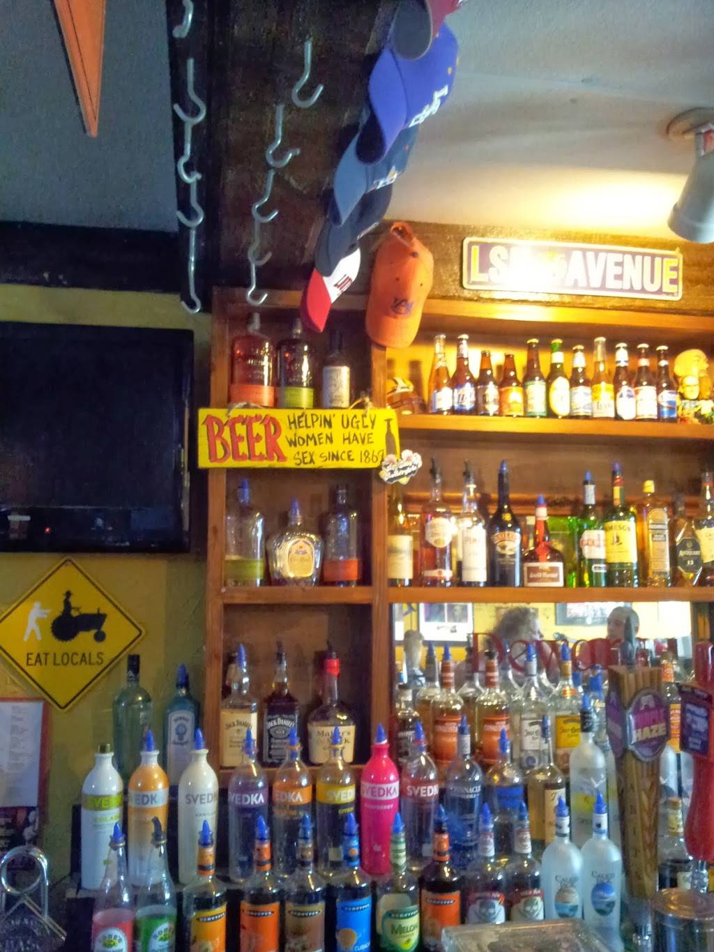 Big Easy Grille | restaurant | 1193 Collier Rd NW Suite D, Atlanta, GA 30318, USA | 4043522777 OR +1 404-352-2777