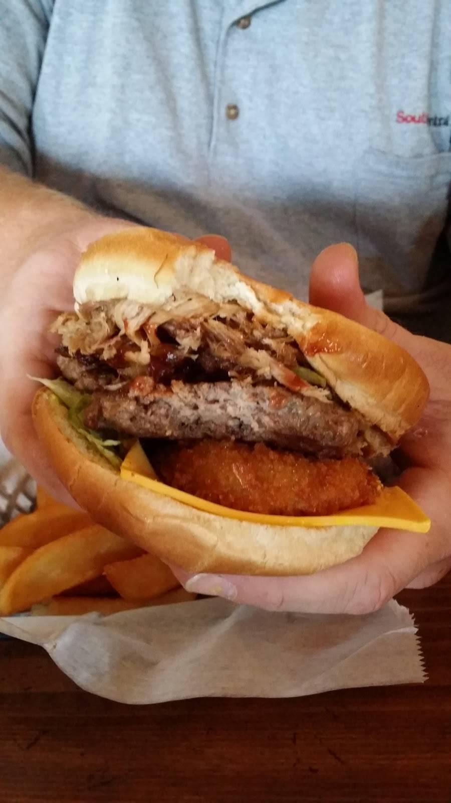 Sweeneys Pit Bar-B-Q | restaurant | 5928 TN-58, Harrison, TN 37341, USA | 4233448337 OR +1 423-344-8337