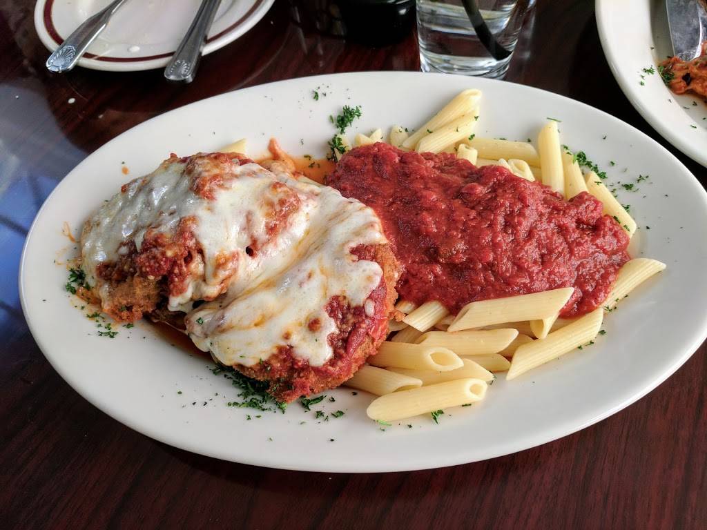 Rosas | Trattoria and Bar | restaurant | 210 E Tulare Ave, Tulare, CA 93274, USA | 5594675681 OR +1 559-467-5681