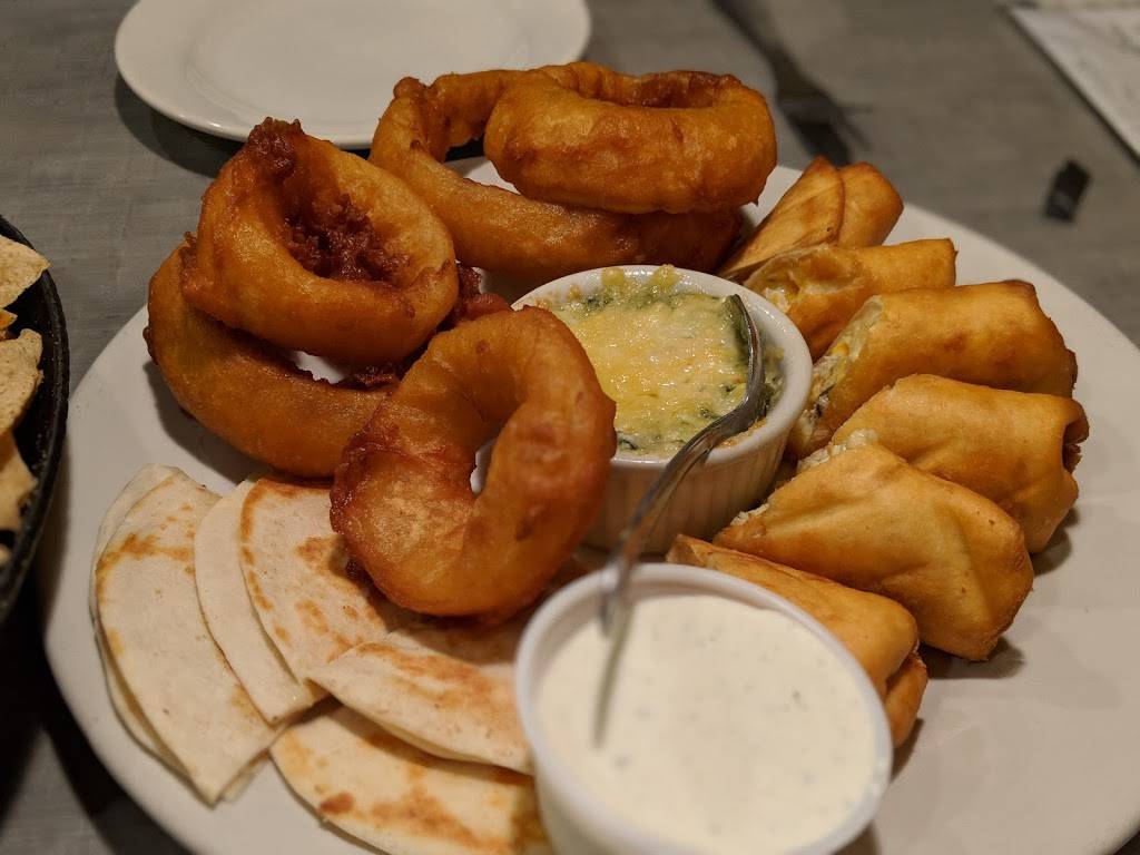 Coachs Bar and Grill | restaurant | 2528 W Glenlord Rd, Stevensville, MI 49127, USA | 2694292600 OR +1 269-429-2600