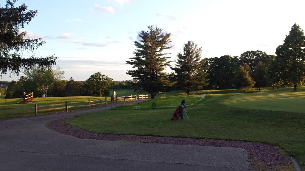 Pleasant View Golf Course | restaurant | 1322 Pleasant View Road, Middleton, WI 53562, USA | 6088316666 OR +1 608-831-6666