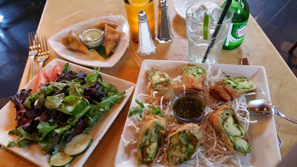 The Cheesecake Factory | restaurant | 140 Market Street, Yonkers, NY 10710, USA | 9147099240 OR +1 914-709-9240