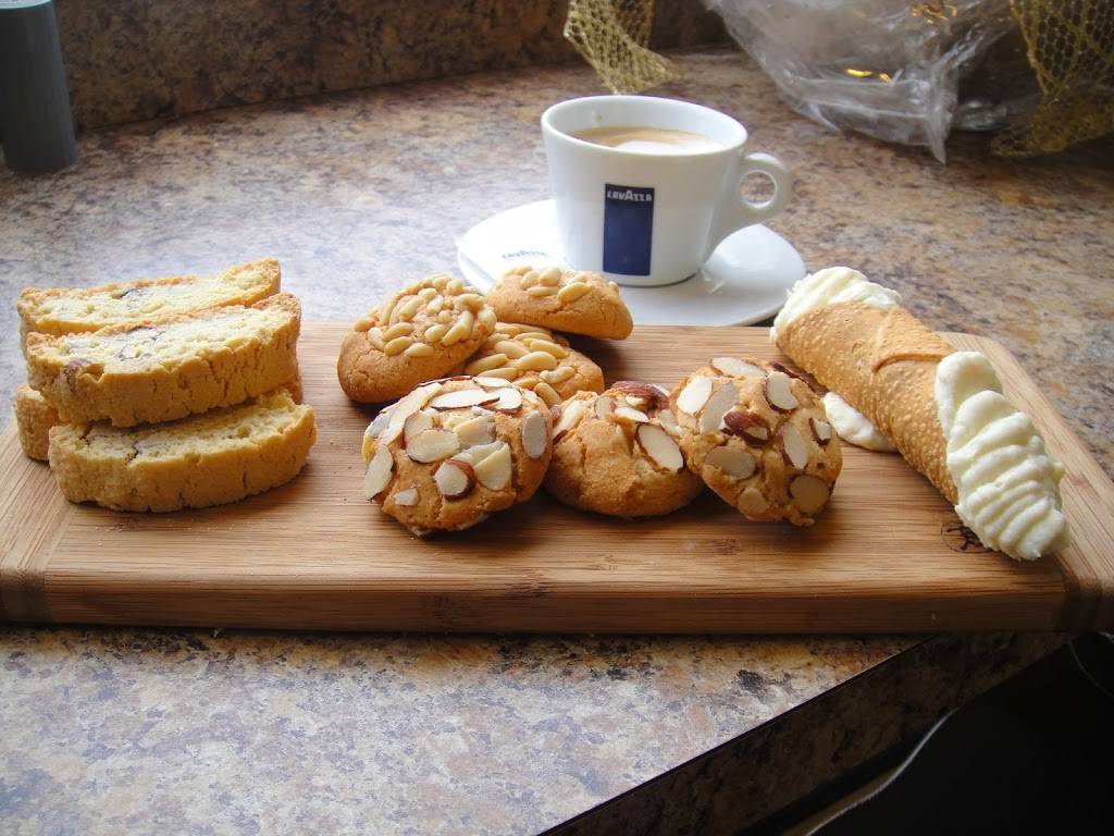 Savona - Fine Italian Foods and Wine | restaurant | 2 N Main St, Bel Air, MD 21014, USA | 4108030000 OR +1 410-803-0000