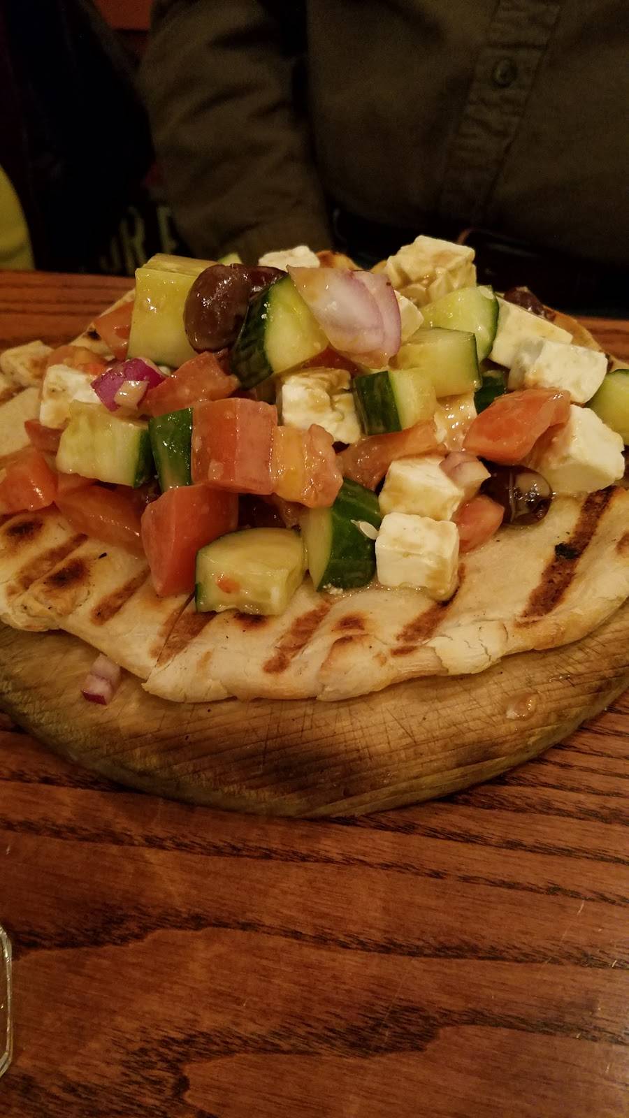 Fetch Warwick | restaurant | 48 Main St, Warwick, NY 10990, USA | 8459878200 OR +1 845-987-8200