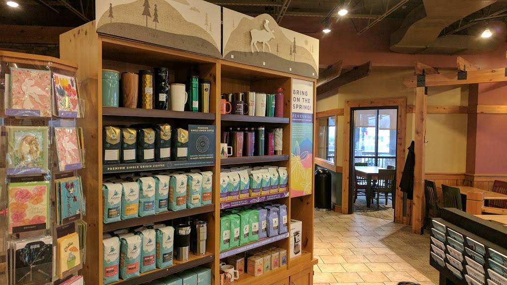 Caribou Coffee | cafe | 3100 White Bear Ave North, Maplewood, MN 55109, USA | 6517797345 OR +1 651-779-7345