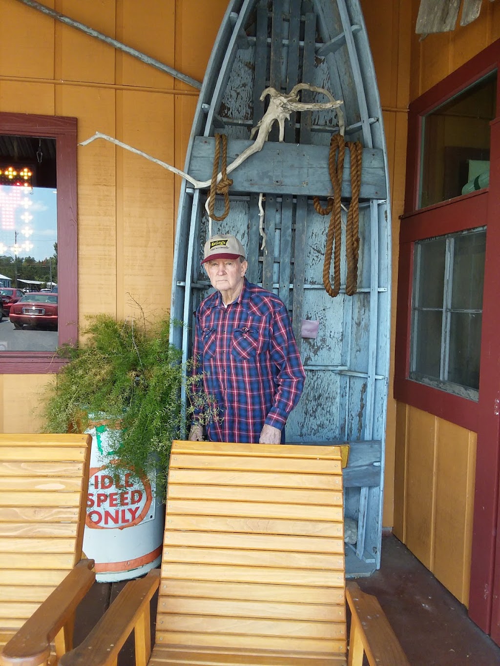 Davids Catfish House - Brewton | restaurant | 24 The Trail, Brewton, AL 36426, USA | 2518673555 OR +1 251-867-3555