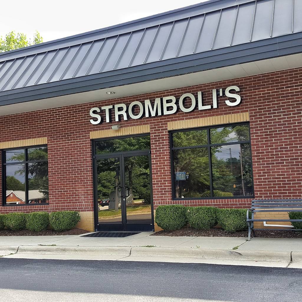 Strombolis Express | restaurant | 3434 Edwards Mill Rd, Raleigh, NC 27612, USA | 9197857075 OR +1 919-785-7075