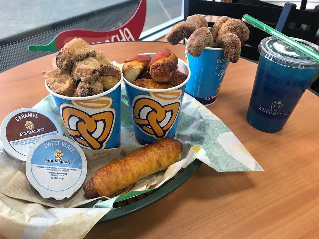 Auntie Annes Pretzels | restaurant | 2448 Chesapeake Square Ring Rd, Chesapeake, VA 23321, USA | 7573817775 OR +1 757-381-7775