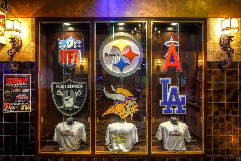 Upper Deck Sports Lounge | restaurant | 1101 California St, Redlands, CA 92374, USA | 9093357275 OR +1 909-335-7275