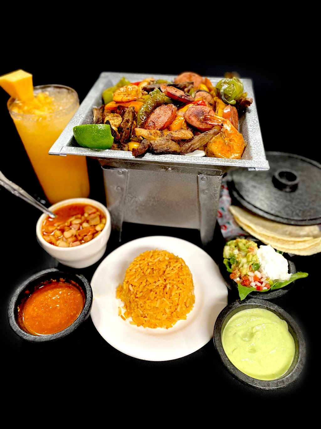 Mi Tierra Cocina Mexicana | restaurant | 2112 N Prairie Creek Rd, Dallas, TX 75227, USA | 4698720040 OR +1 469-872-0040