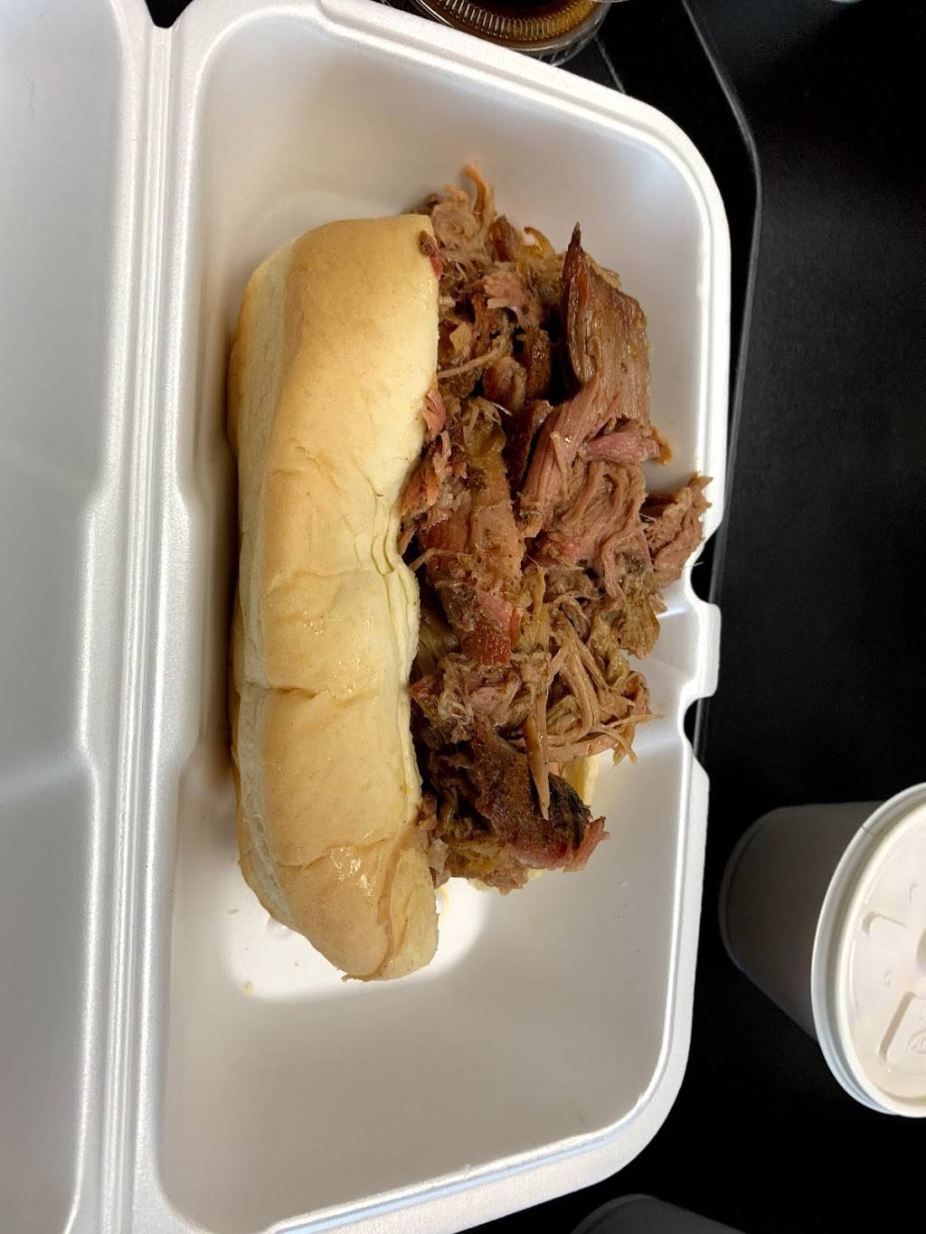 Calhouns Family Texas Barbeque | restaurant | 24710 Washington Ave #11, Murrieta, CA 92562, USA | 9516983777 OR +1 951-698-3777