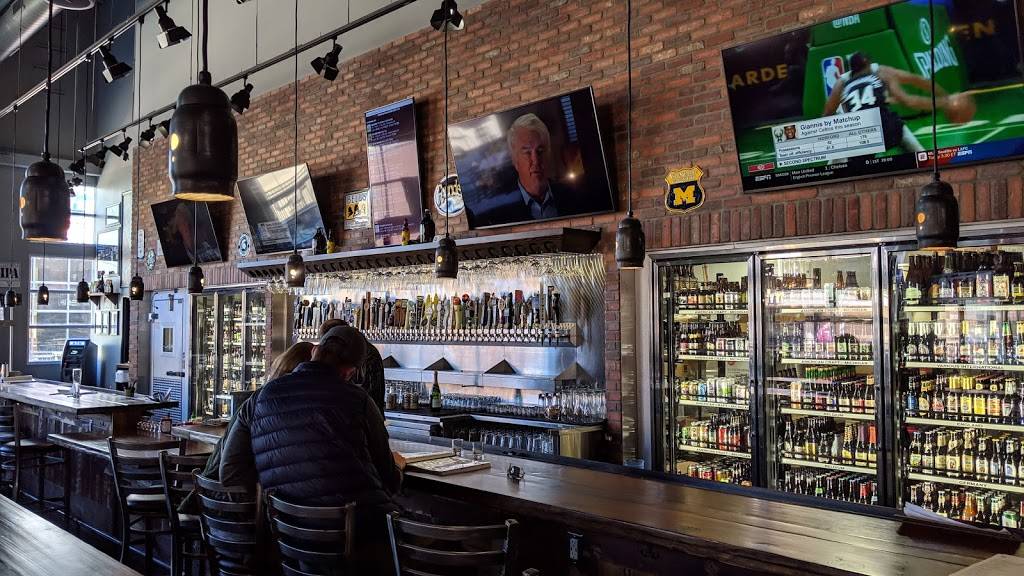 Beerhead Bar & Eatery - Novi | restaurant | 44375 West 12 Mile Road Suit G157, Novi, MI 48377, USA | 2485133327 OR +1 248-513-3327