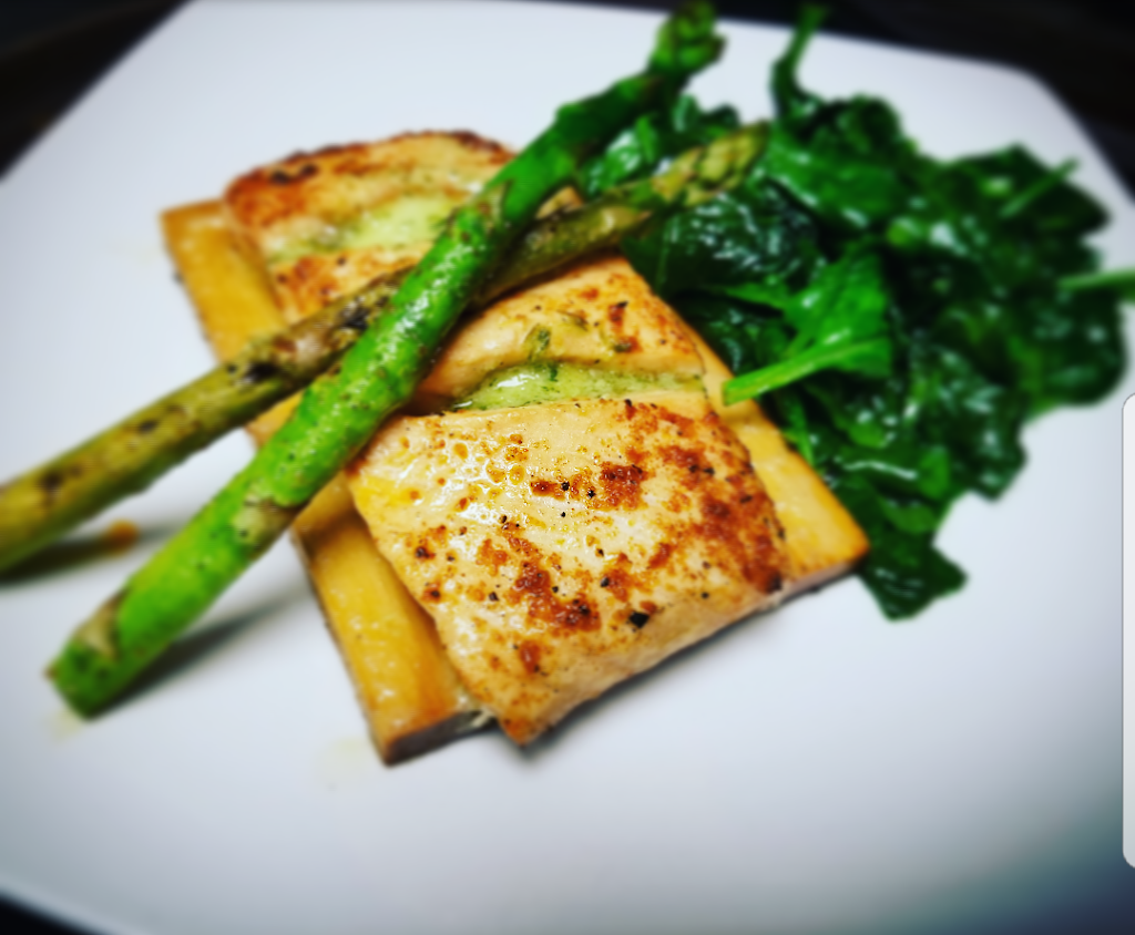 Bourbon Street Seafood Kitchen | restaurant | 2815 N Loop 1604 E #106, San Antonio, TX 78232, USA | 2105450666 OR +1 210-545-0666