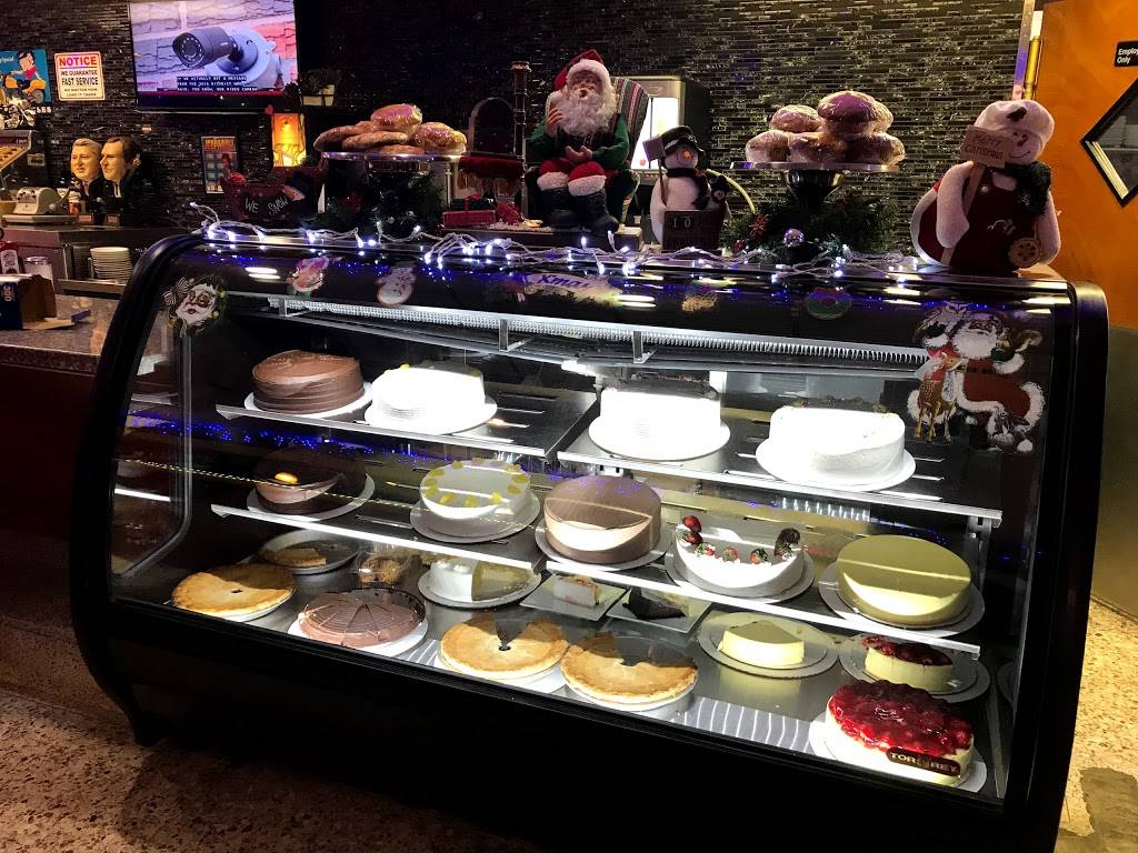 Langhorne speedway diner | bakery | 2029 Lincoln Hwy, Langhorne, PA 19047, USA | 2159493533 OR +1 215-949-3533