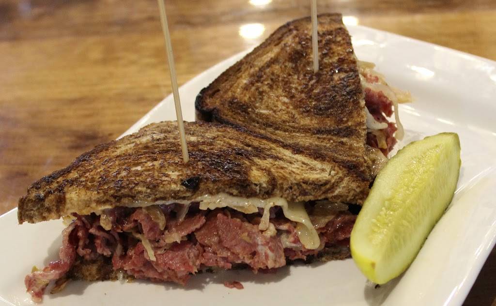 Marion Street Bistro & BrewHouse | restaurant | 281 N Marion Ave, Lake City, FL 32055, USA | 3864876194 OR +1 386-487-6194