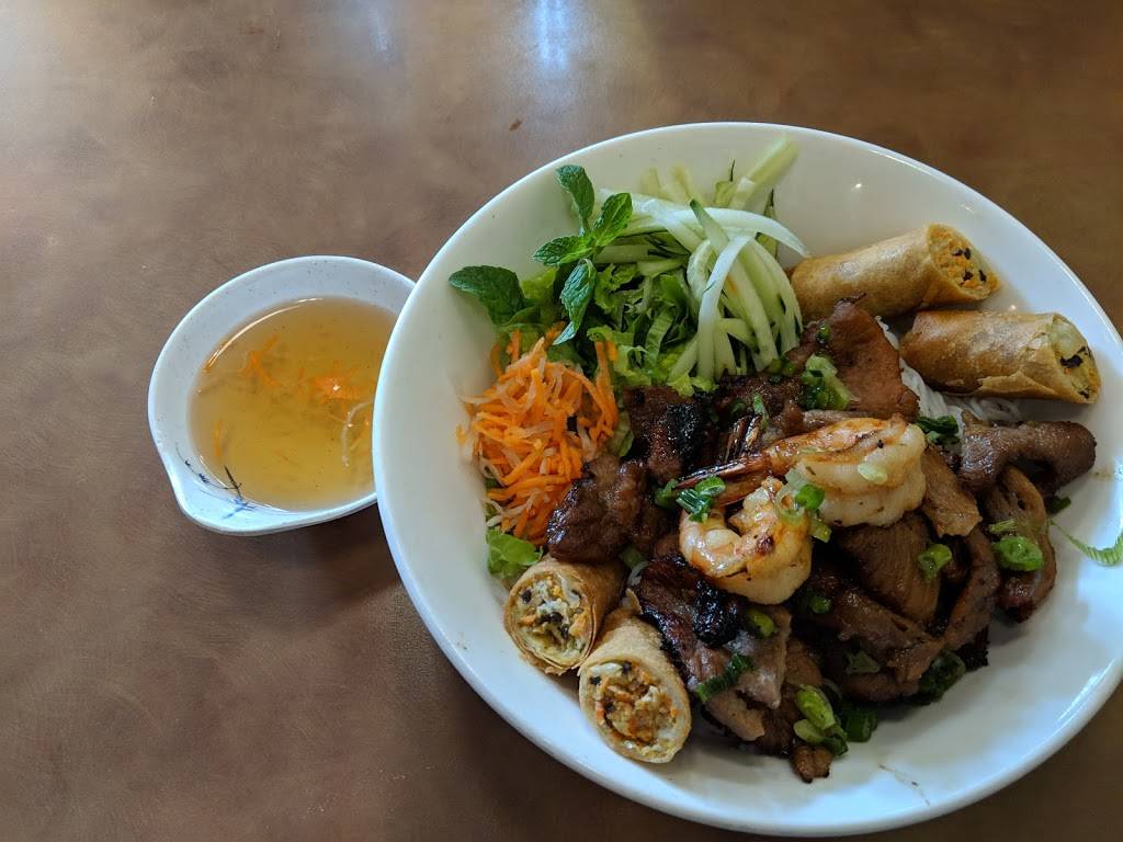 Pho ABC | restaurant | 602 E Bidwell St, Folsom, CA 95630, USA | 9168178588 OR +1 916-817-8588