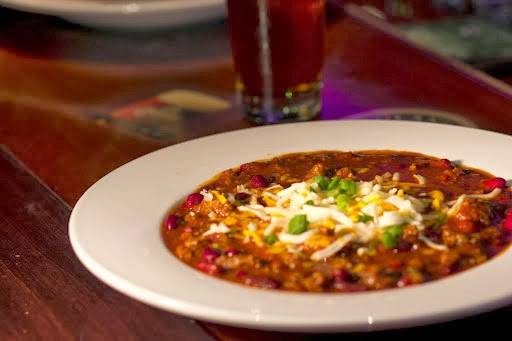 Holidays Pub & Grill | restaurant | 5533 Superior Ave, Sheboygan, WI 53083, USA | 9204598040 OR +1 920-459-8040