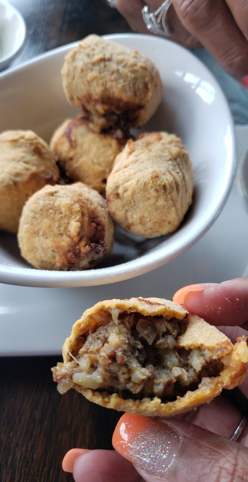 Walk-Ons Sports Bistreaux | restaurant | 401 E, I-20, Arlington, TX 76018, United States | 8176172137 OR +1 817-617-2137