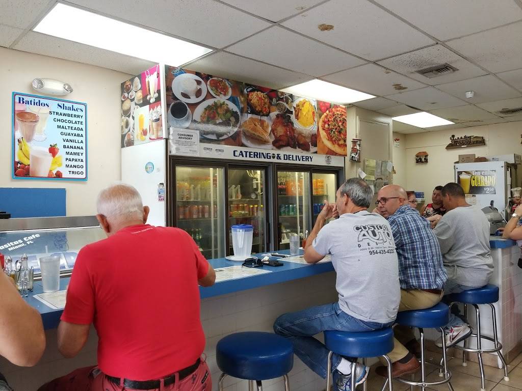 Casitas Cafe | restaurant | 4787 NW 167th St, Opa-locka, FL 33055, USA | 3056254677 OR +1 305-625-4677