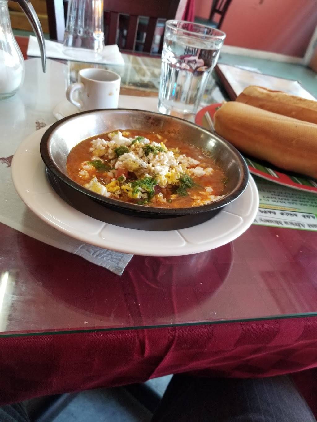 Chef Cafe | restaurant | 2200 S Jackson St, Seattle, WA 98144, USA | 2065682681 OR +1 206-568-2681