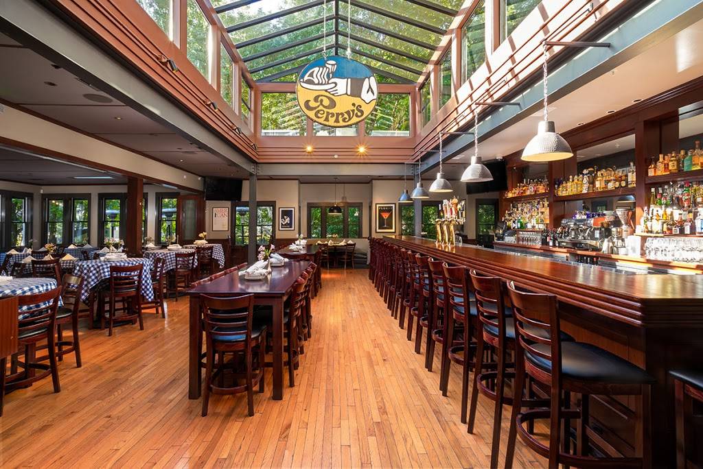 Perrys on Magnolia | restaurant | 234 Magnolia Ave, Larkspur, CA 94939, USA | 4159271877 OR +1 415-927-1877
