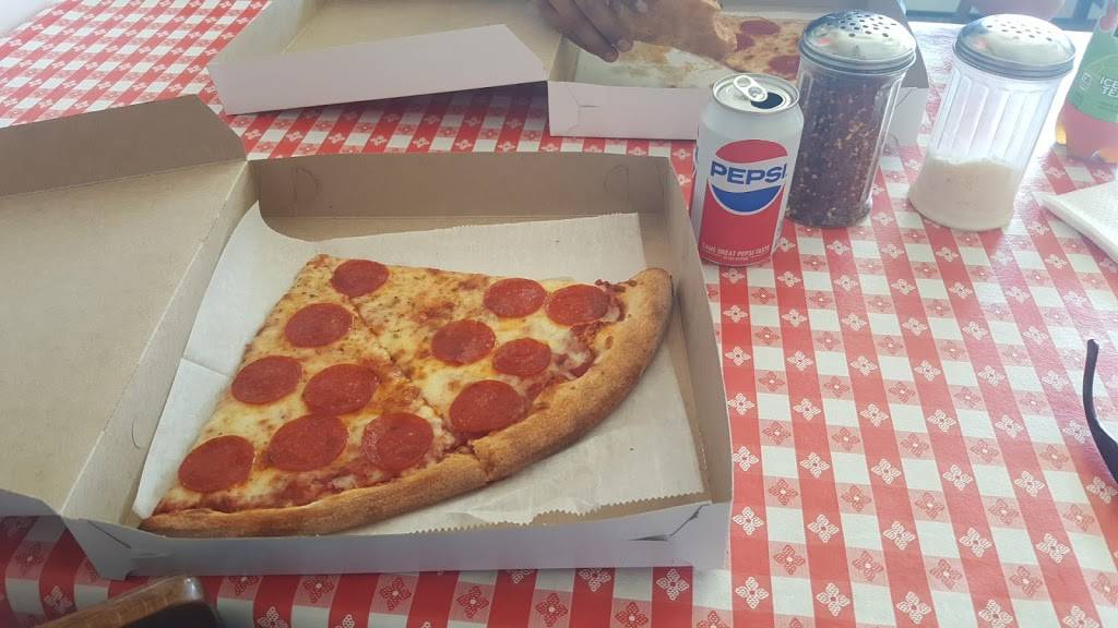 Original Pizza II | restaurant | 6175 Park Blvd N, Pinellas Park, FL 33781, USA | 7275440611 OR +1 727-544-0611