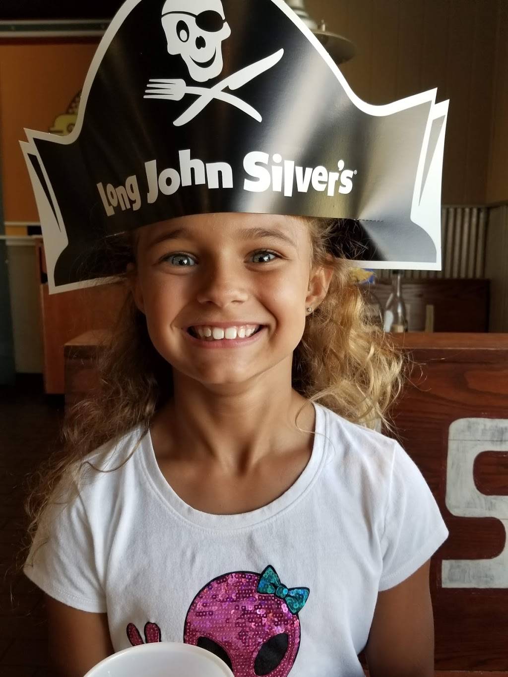 Long John Silvers | restaurant | 608 Galvin Rd S, Bellevue, NE 68005, USA | 4022916261 OR +1 402-291-6261