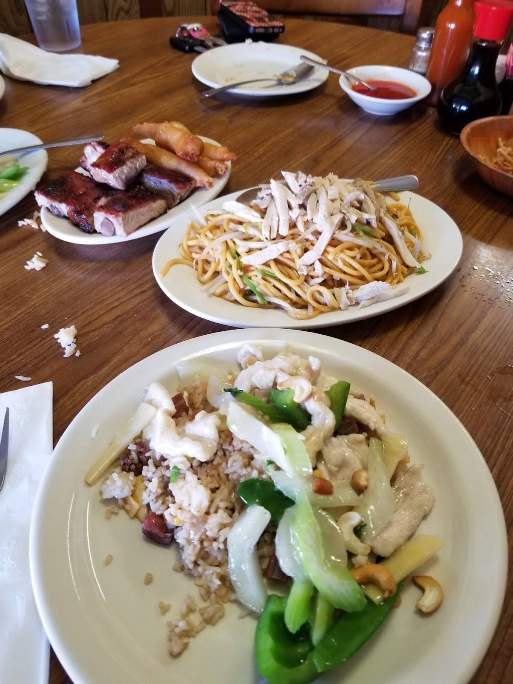 Golden Chicken Inn | restaurant | 701 S Oxnard Blvd, Oxnard, CA 93030, USA | 8054839122 OR +1 805-483-9122