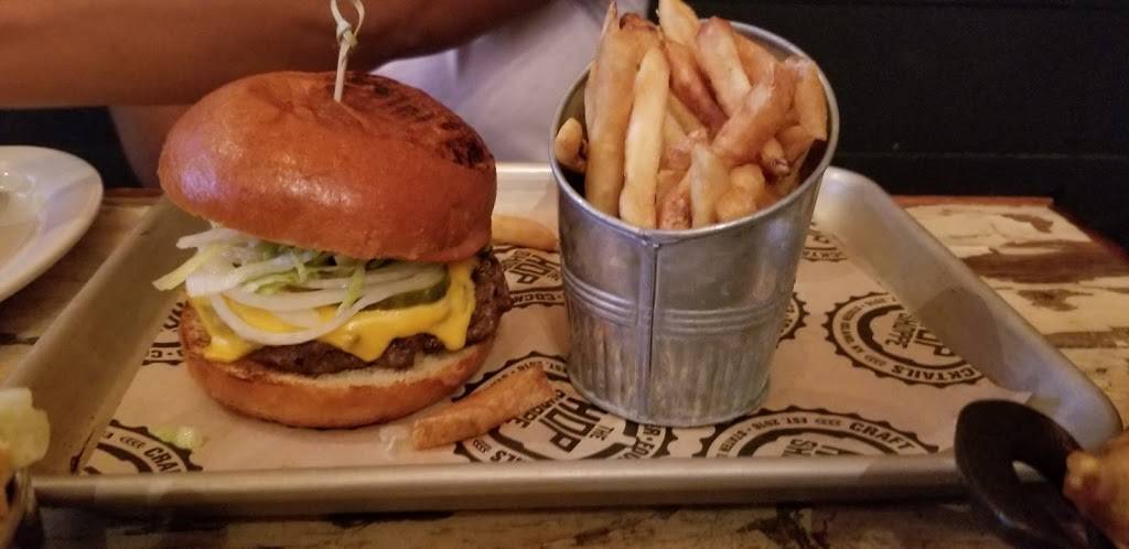 The Hop Shoppe | restaurant | 372 Van Duzer St, Staten Island, NY 10304, USA | 7184483400 OR +1 718-448-3400