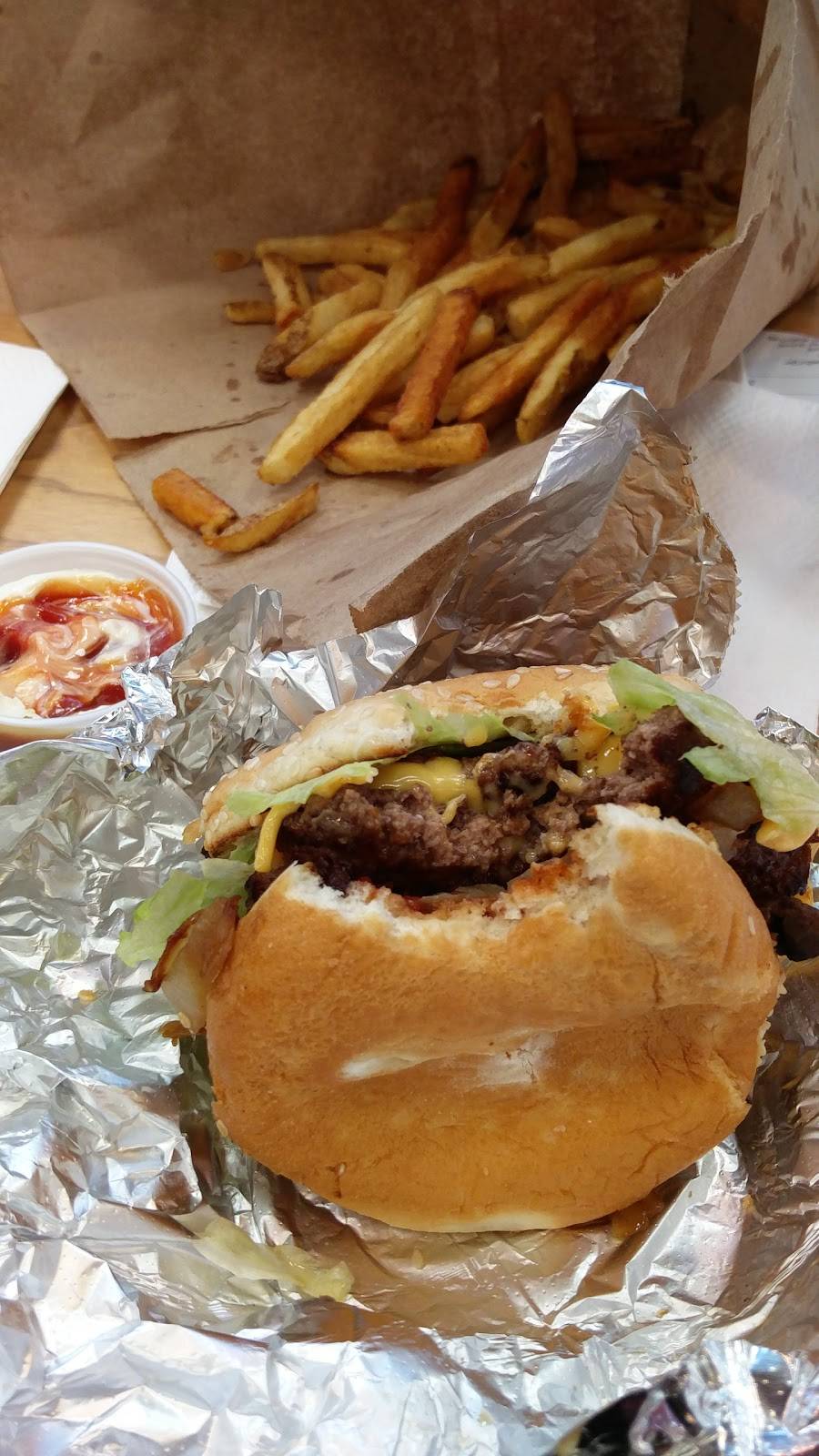 Five Guys | meal takeaway | 1456 E 53rd St, Chicago, IL 60615, USA | 7733636090 OR +1 773-363-6090