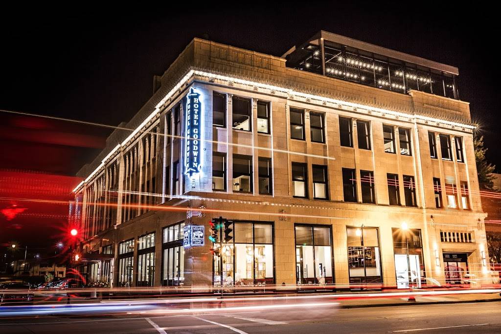 Velvet Buffalo Cafe | restaurant | 500 Public Ave, Beloit, WI 53511, USA | 6083122991 OR +1 608-312-2991