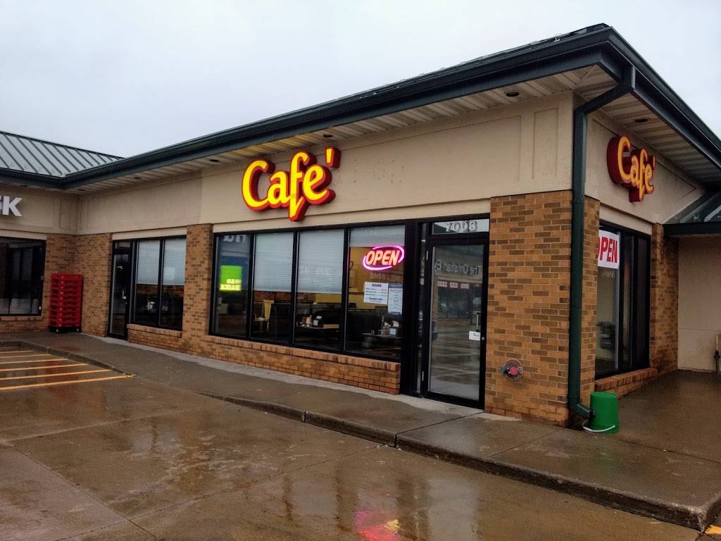 Cafe On Douglas | restaurant | 7003 Douglas Ave, Urbandale, IA 50322, USA | 5152591644 OR +1 515-259-1644