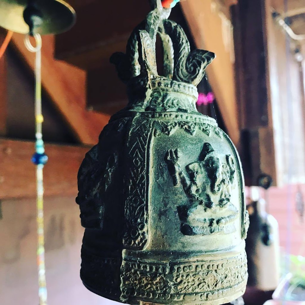 Chicago Bell Garden | restaurant | 635 W Belmont Ave, Chicago, IL 60657, USA | 7735497903 OR +1 773-549-7903